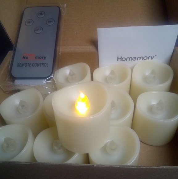 12 Pack Flameless LED Votive Candles - Picture 4 of 8